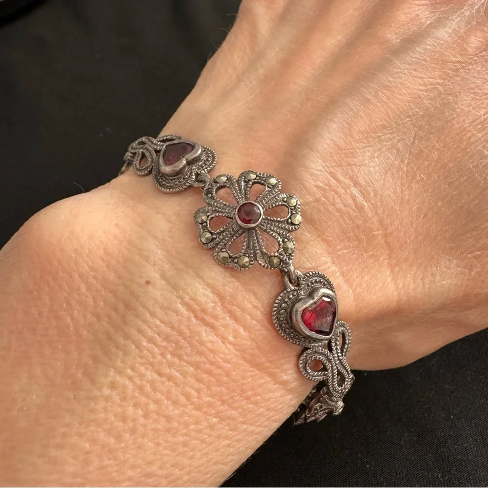 Vintage Sterling Silver Garnet and Marcasite Heart and Flowers Bracelet